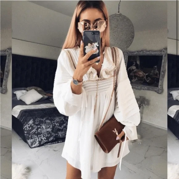 catwalk collection • vienna cream mini dress - Picture 2 of 6